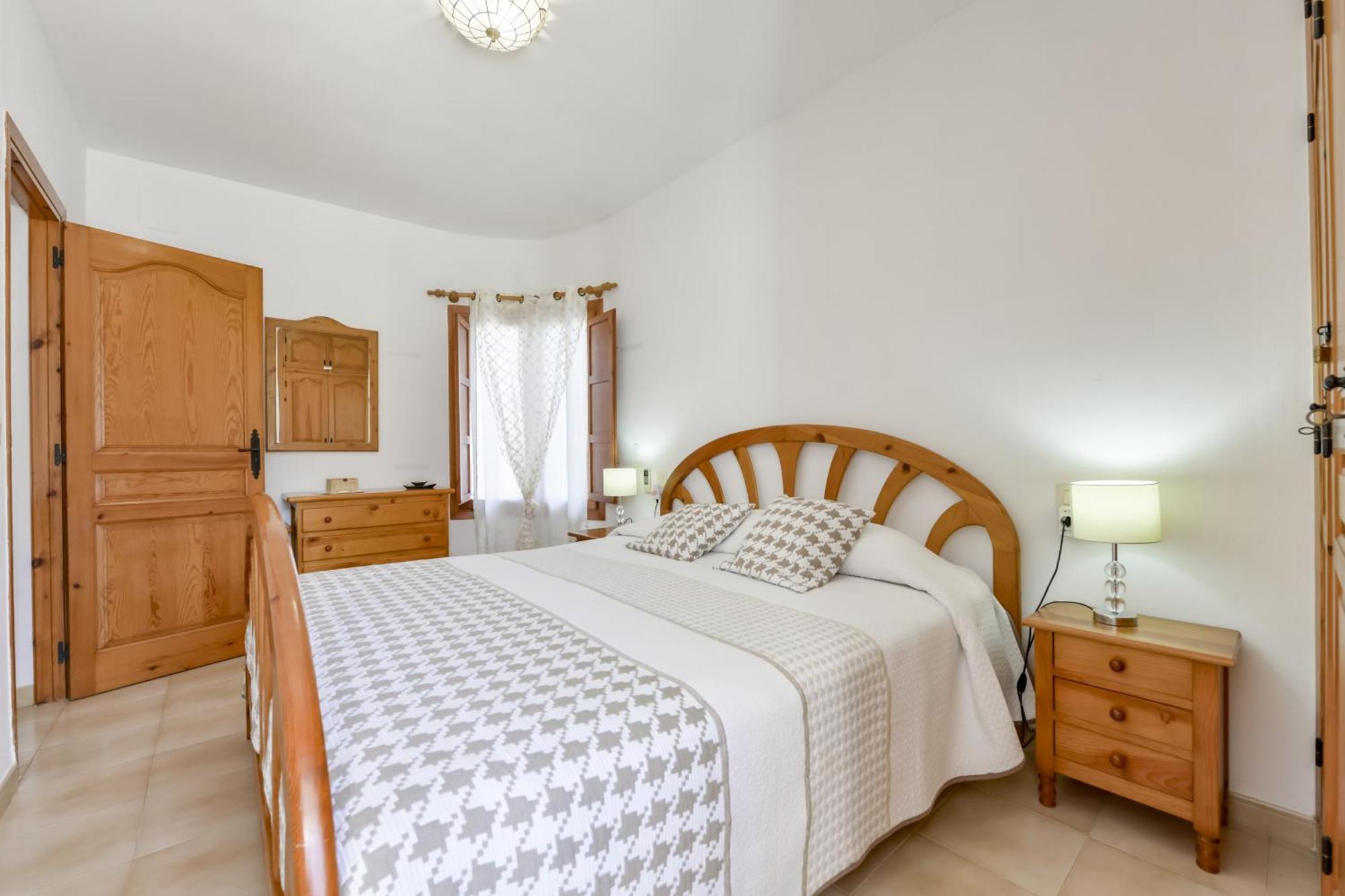 Сasa de vacaciones Rafol - Con Piscina Comunitaria Y Tenis Comunitario Calpe